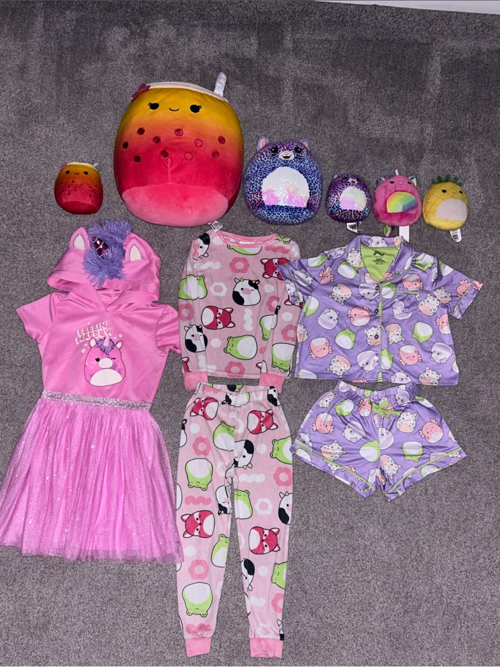 Squishmallows Girls’ (6) Clothes & Plush